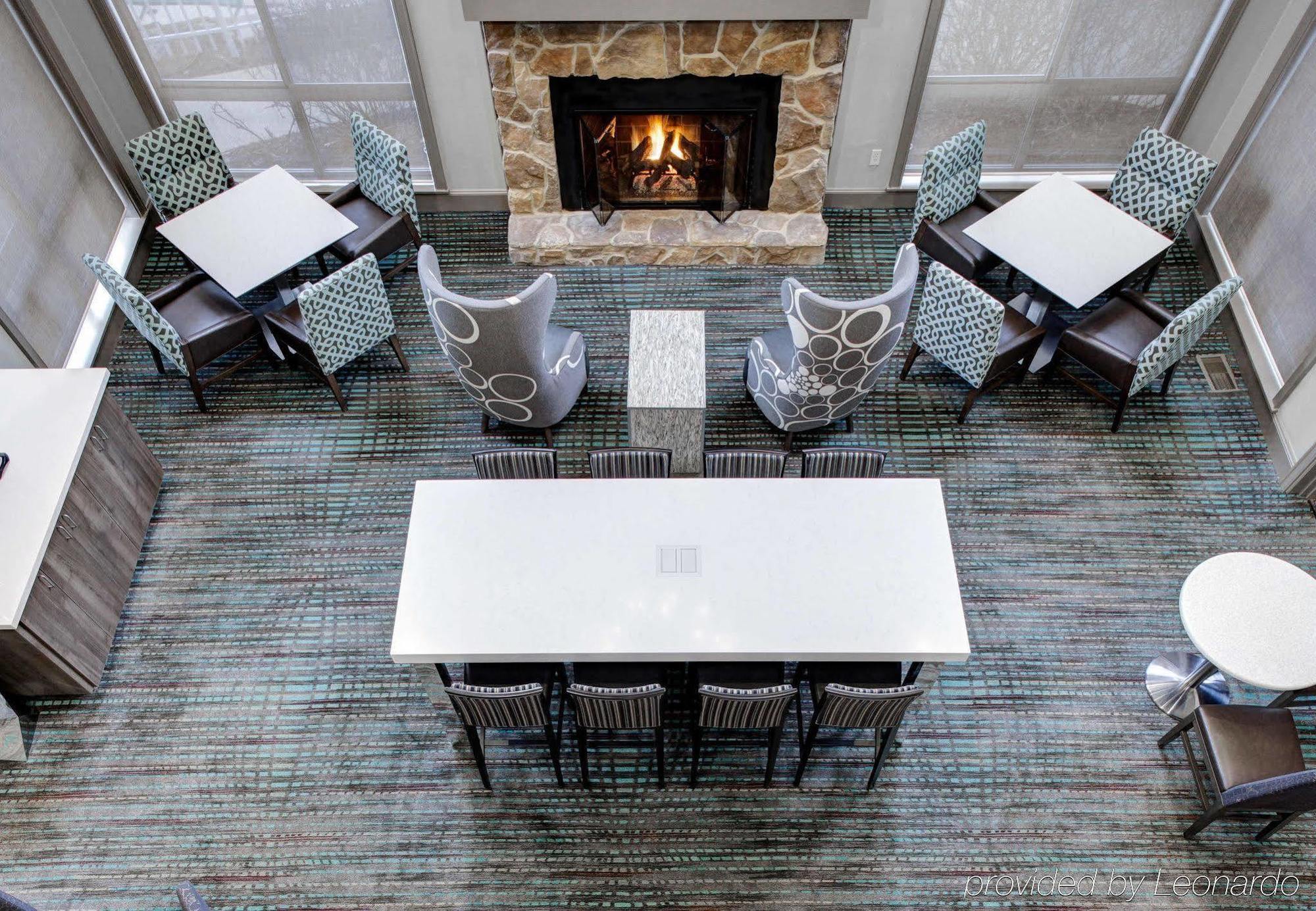 Hotel By Marriott Cleveland Independence